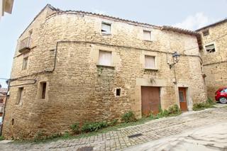 Casa  Tafalla - calle poyo. Venta!! se vende casa con patio en tafalla en calle poyo n11