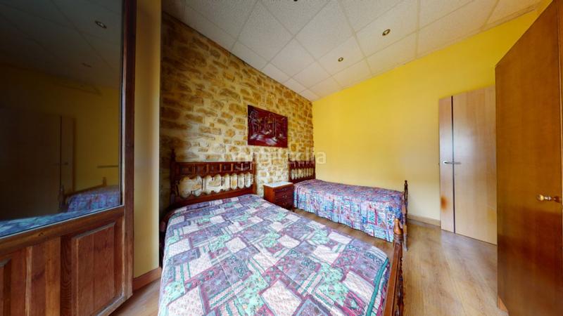 Foto 1dc99749-4ac3-4f75-95ef-6e8cf68b8739. Locale commerciale in San Martín de Unx