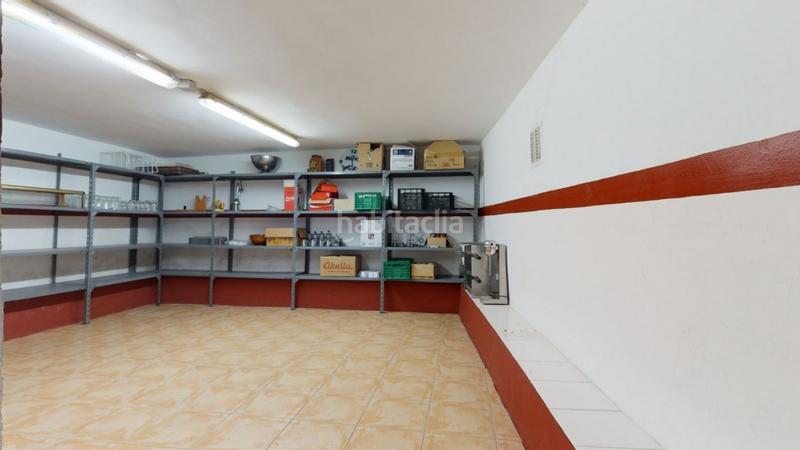 Foto d9f09522-5277-49ce-9e1a-a1805325d8d3. Locale commerciale in San Martín de Unx