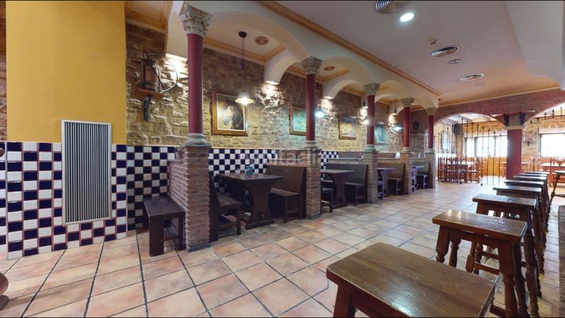 Foto e318bbe7-21a1-4f86-8f4c-8895d0be6878. Locale commerciale in San Martín de Unx