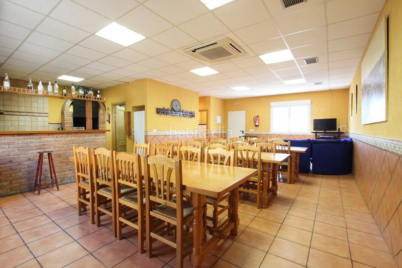 Foto ee0428c5-c28f-4a91-b231-8469e3f681c2. Locale commerciale in Caparroso