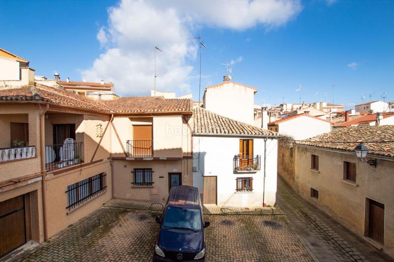 Foto 59158c08-c255-42e5-b390-581e1cf7af0d. Piso se vende piso con bajera y patio !! en Tafalla