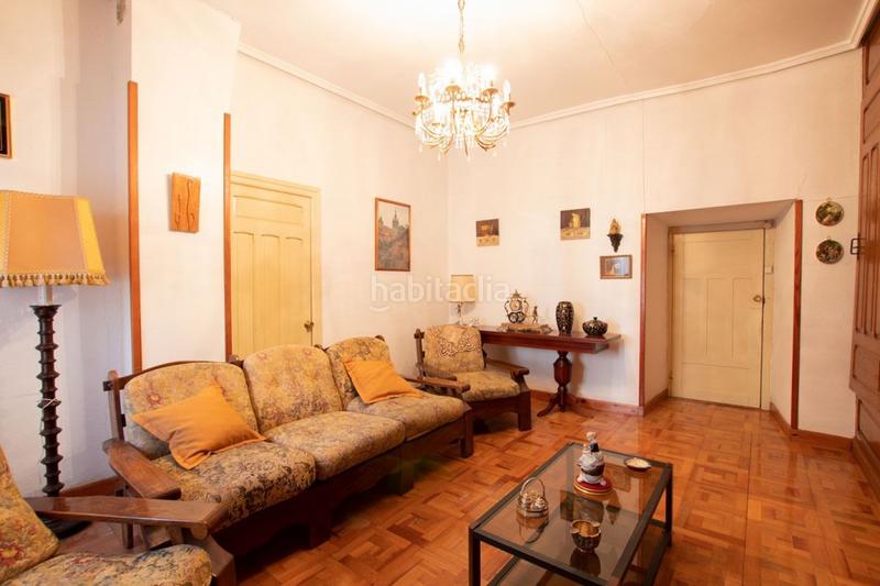 Foto d8b57138-2a52-4cb4-8c8f-c302468b567a. Piso se vende piso con bajera y patio !! en Tafalla