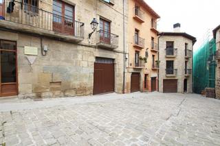 Aparcament cotxe  Tafalla - plaza de los auroros. Se vende bajeragaraje en el centro de tafalla!!!