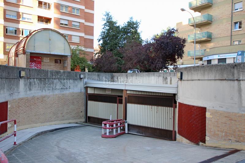 Foto 0695b825-9d18-412a-9750-2dbac237960c. Aparcament cotxe a pamplona-iruña - avenida sancho el fuerte 61-63 a Pamplona / Iruña