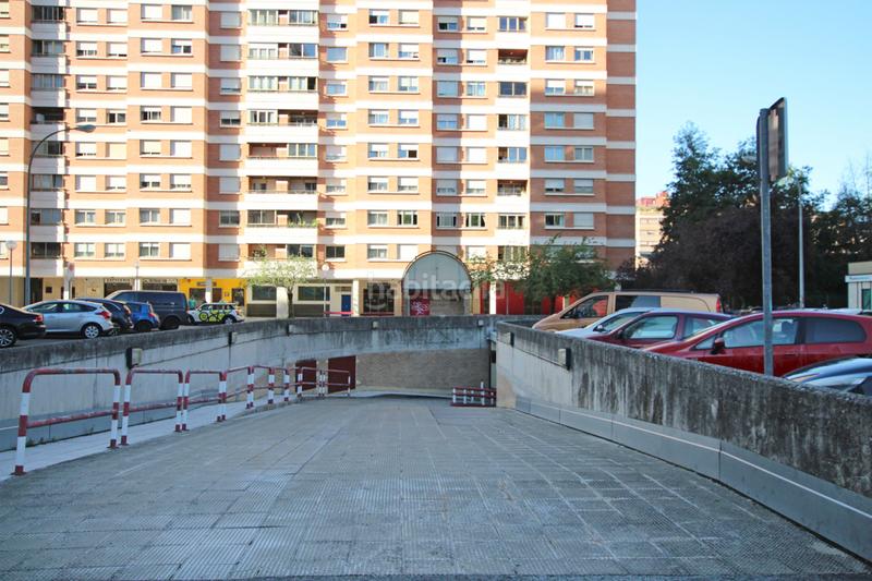 Foto 46cd1e07-ac45-4fa9-8b76-c8450710ee89. Aparcament cotxe a pamplona-iruña - avenida sancho el fuerte 61-63 a Pamplona / Iruña