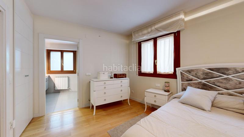Foto f13275c9-ce91-4208-b556-0c3a7dde2e8d. Piso se vende piso dúplex con dos viviendas en el centro en Tafalla