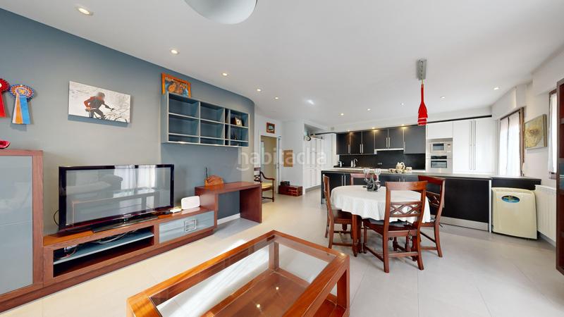 Foto f62dd010-f600-41f6-8dfa-561893d8585f. Piso se vende piso dúplex con dos viviendas en el centro en Tafalla