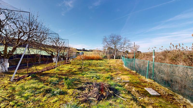 Foto 0c9cd20a-ebe5-44ed-9374-299fbad6b856. Terreno residencial finca rústica en Tafalla