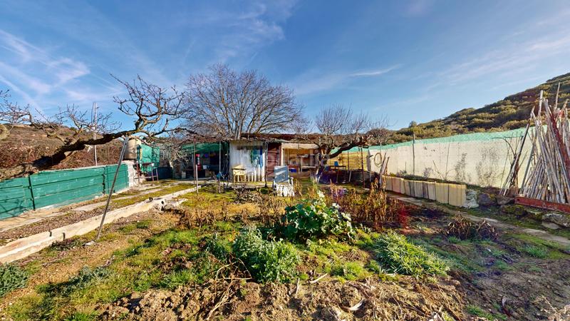 Foto b75789da-b076-4e75-8f36-94e6f75c1bcb. Terreno residencial finca rústica en Tafalla