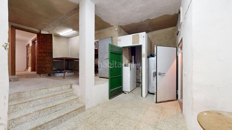 Foto ef53f3b2-b7fd-4670-9292-412e135d530e. Casa adosada casa con terraza en Pueyo