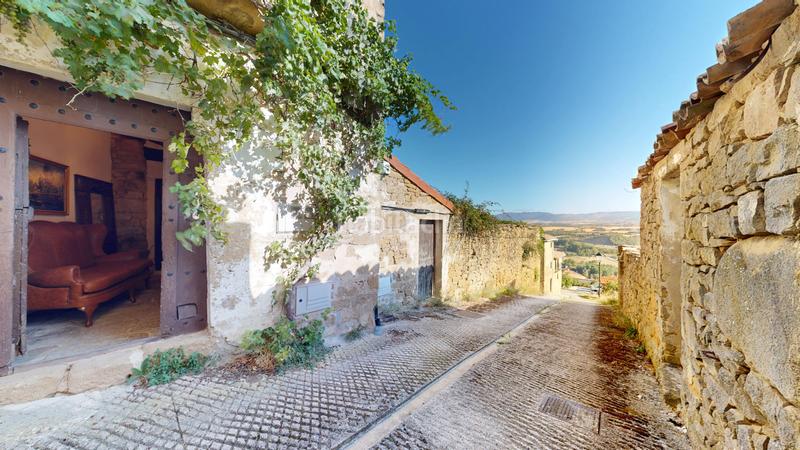 Foto d5bb9f65-e0a6-4134-adfb-8abdff9f0e66. Casa a Pueyo / Puiu