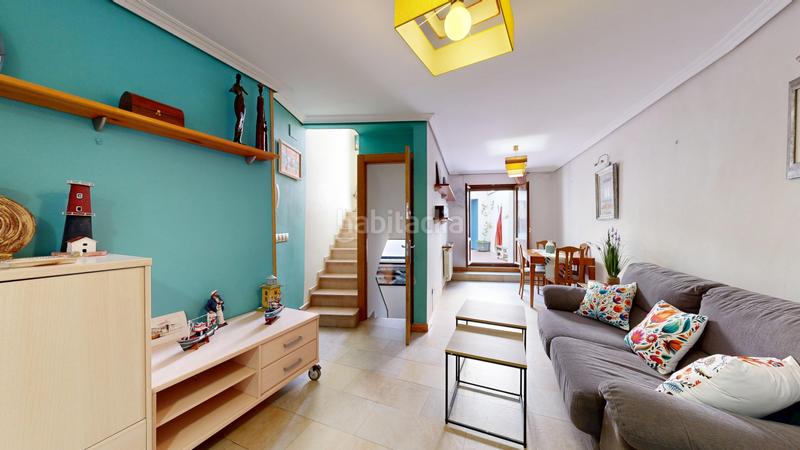 Foto fefb89f8-c9d1-4971-9438-ffd8d6ce75f0. Casa  con patio en Tafalla