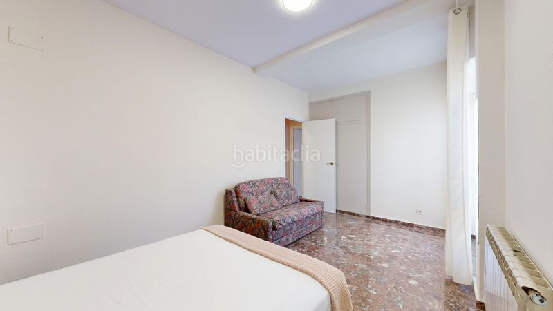 Foto 10a854c1-ead9-4c18-b56b-5e0e5f845c67. Casa amb calefacció aparcament a Olóriz