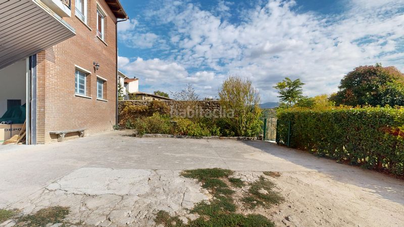 Foto 194c8cb4-b02d-4d9c-ab6d-b4ba5fd5dd89. Casa amb calefacció aparcament a Olóriz