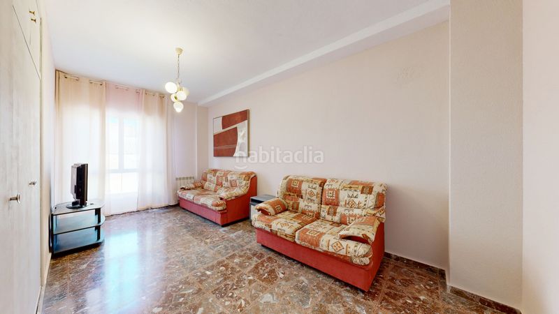 Foto 3a6669b8-f3fb-4307-af64-201ac0411204. Casa amb calefacció aparcament a Olóriz