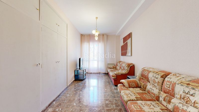 Foto ad64c2d5-05cc-4df0-aad2-9de78bfe857a. Casa amb calefacció aparcament a Olóriz