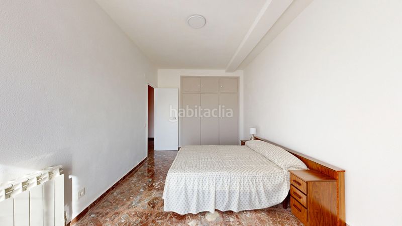 Foto f1b8dd00-e02b-461e-b81b-7454127f0b00. Casa amb calefacció aparcament a Olóriz