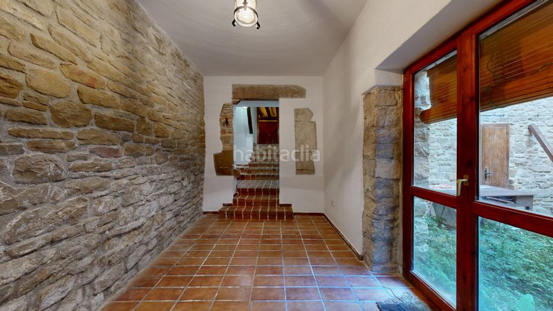 Foto 0d016fab-c6d0-40c3-803f-611f2f544db7. Casa amb calefacció a San Martín de Unx