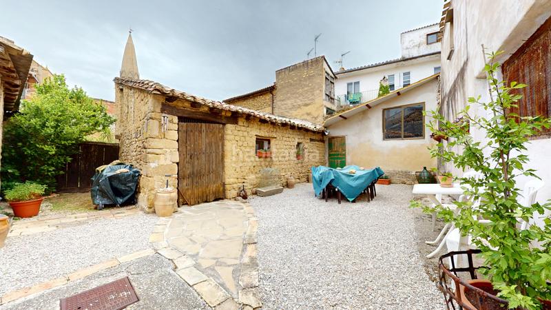 Foto 66e4cfb8-03db-4444-9698-264190cd93ec. Pis a Olite