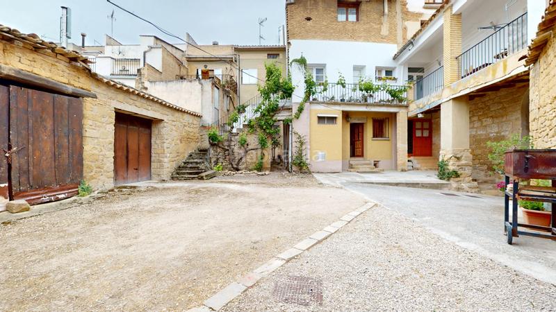 Foto f29f6d9a-fd94-4518-b594-aa8c3a65c2b8. Pis a Olite