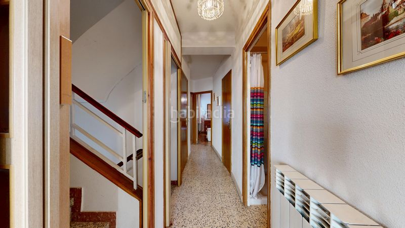 Foto 5a565cfd-2a2c-4d67-be27-37ec6342d4e6. Casa amb calefacció aparcament a Falces