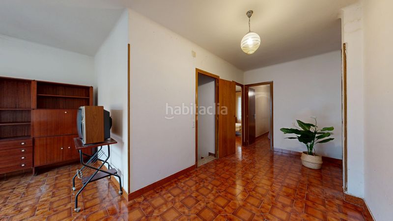 Foto e13c4b87-e3f5-4d4e-93c7-b5fccdb128e4. Casa amb calefacció aparcament a Falces