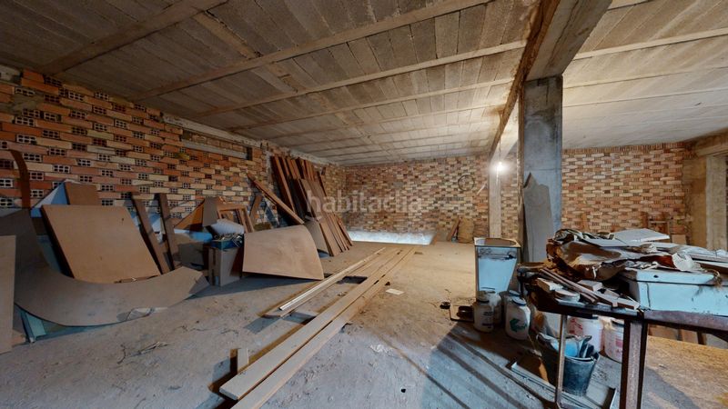 Foto b6323309-2e5a-45b5-a8b5-5972d62e9405. Local comercial a Santacara