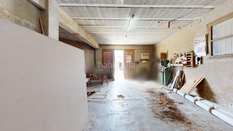 Foto f9e37e72-f2d8-42ca-875e-3ed061f494e4. Local comercial a Santacara