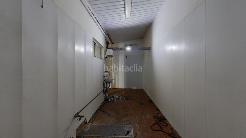 Foto 636ceb3d-a62c-4061-bf48-4ff3e833e468. Nau industrial a Tafalla