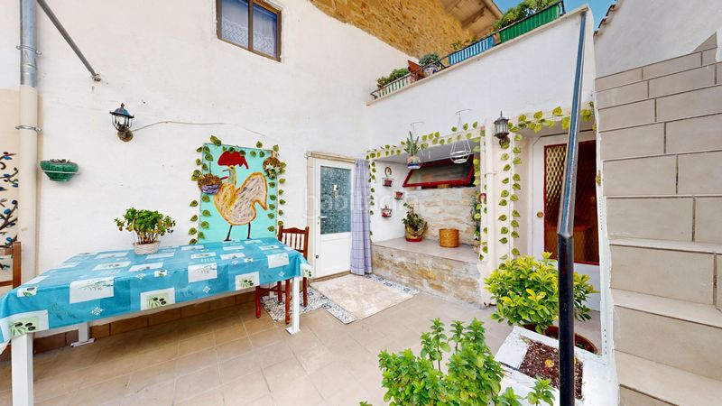 Foto 2ad75688-cdc6-4332-8be5-d26ea46d6d74. Casa amb calefacció a Barásoain