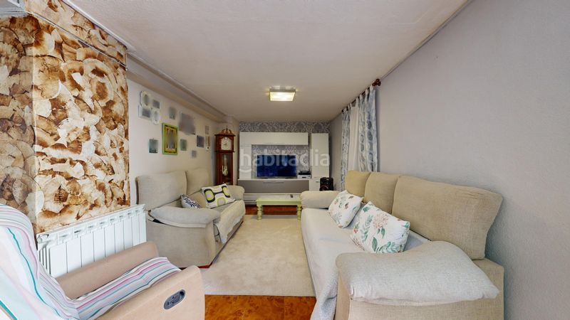 Foto b718615e-2b98-4dfb-8b63-aa874558e963. Casa amb calefacció a Barásoain