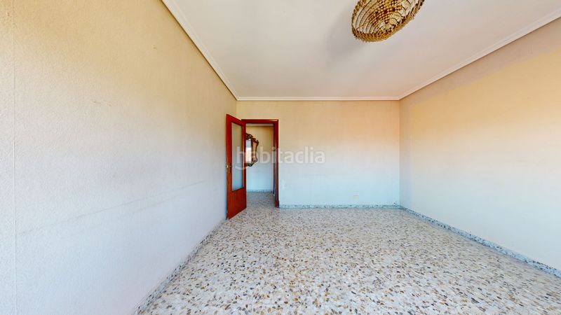 Foto e1cd08a0-9486-4693-ab7a-4da6f9ad0916. Piso  para reformar con ascensor en Tafalla