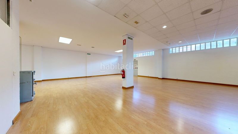 Foto 450ff394-2a54-4f05-bff5-484ca35c237f. Location local commercial dans Tafalla