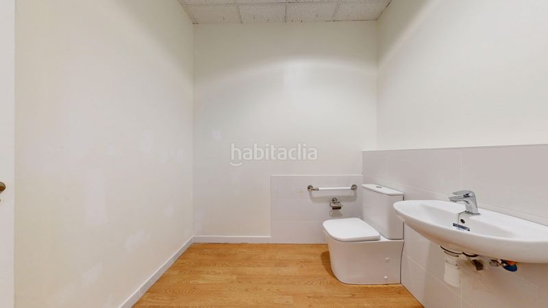 Foto c5b01b5e-4568-437f-9516-079bf092a6a1. Location local commercial dans Tafalla