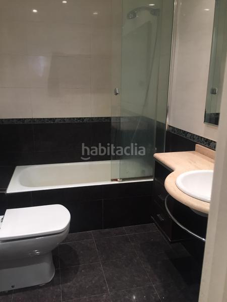 Foto 80633bbe-69d0-44c3-b694-9e70e159889b. Rent flat with heating parking in Artatza-Pinueta-Pinosolo Leioa