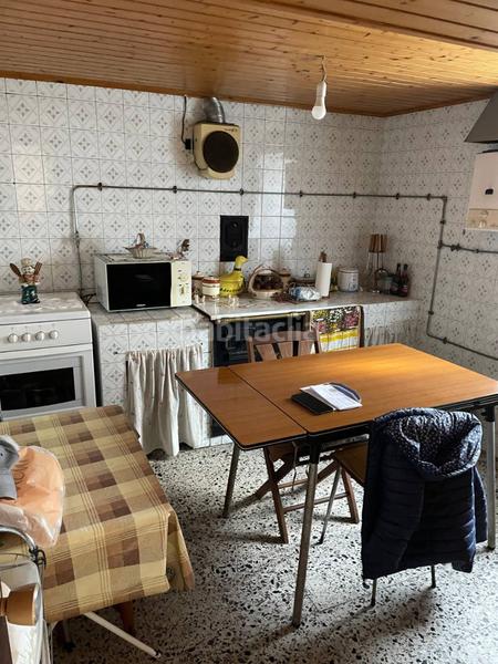 Foto 759cb8b9-8430-4bdb-9fc3-2138e2d99be5. Casa amb aparcament a centro de Culleredo Culleredo