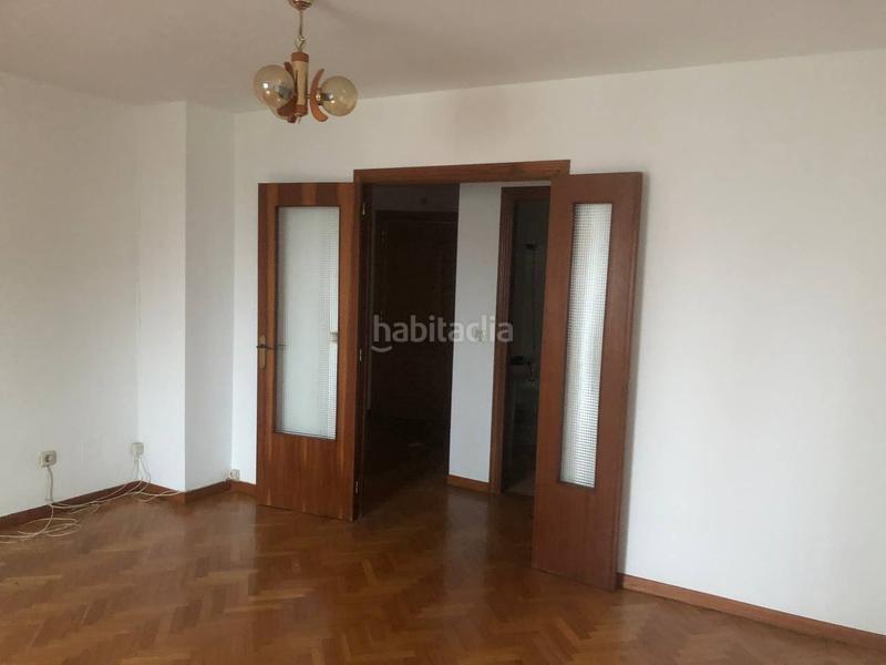Foto 849e1b87-ea47-408e-a573-41305cd9318e. Piso venta de piso en avd de vilaboa en Portádego - Vilaboa Norte Culleredo