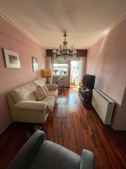 Apartament a Os Mallos. Venta de apartarmento zona estacion del tren