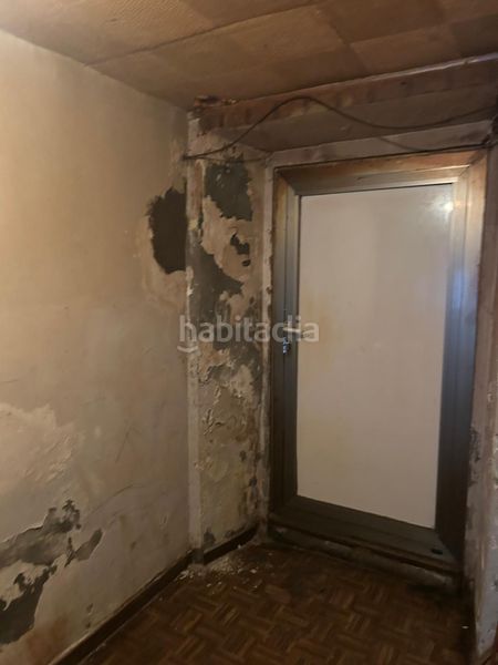Foto a63e4ff0-c526-4d92-8da9-77d08c50afe7. Casa se vende casa para reformar en Bergondo
