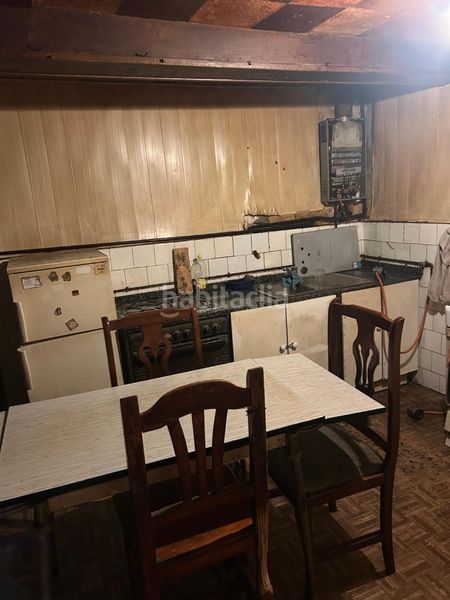 Foto ddc1c725-3181-41ba-8bf7-202a94784c78. Casa se vende casa para reformar en Bergondo