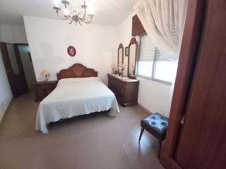 Maison  Rúa venecia. Casa a 200m de la playa, cerca de servicios