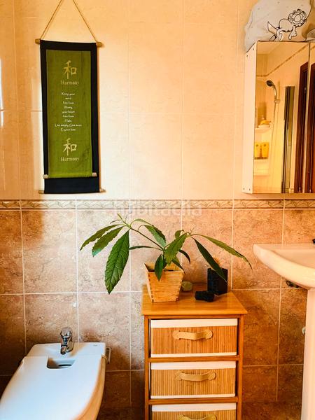 Foto ef1c8ba9-6c6d-4dbe-9033-2345a9b60b36. Chalet  en venta en pobra do caramiñal en Pobra do Caramiñal (A)