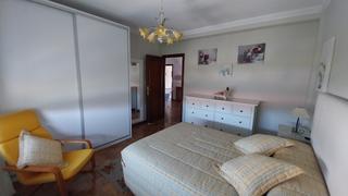 Casa a Rianxo. Casa con terreno
