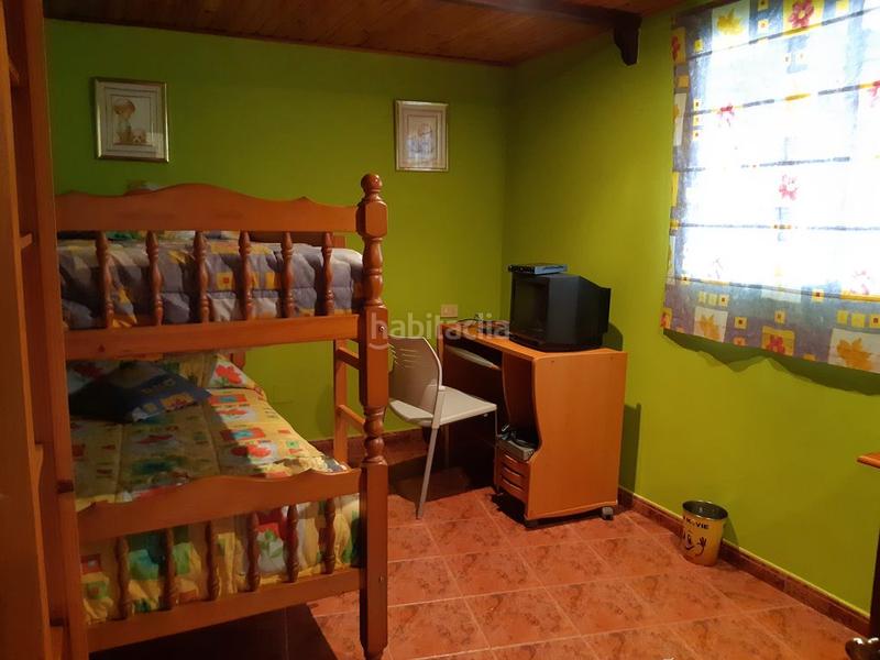 Foto e725b6cb-7807-4165-a96e-c4add08a8ea6. Chalet  de piedra a pocos metros de la playa en Ribeira