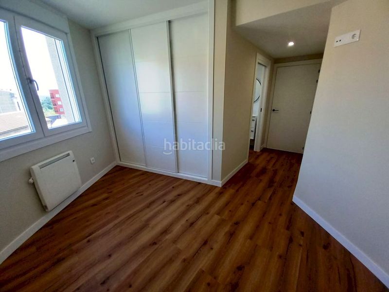 Foto 0f3b13c9-e050-4ada-855d-0d1a2172c0b6. Apartament amb calefacció a Boiro