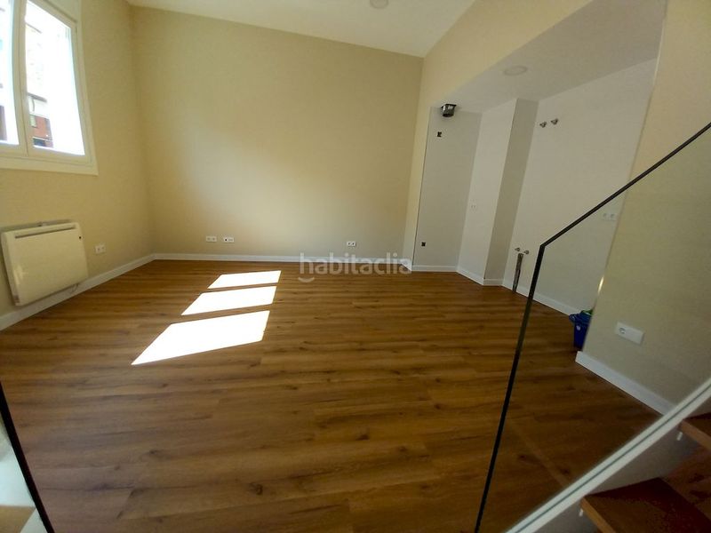 Foto 43b26cc0-2e3d-4e10-a239-98778b7aa9c4. Apartament amb calefacció a Boiro