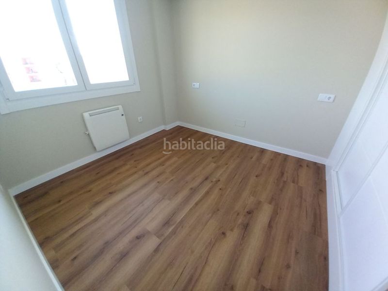 Foto 77889b60-0112-4080-a923-78f2338f5cfe. Apartament amb calefacció a Boiro