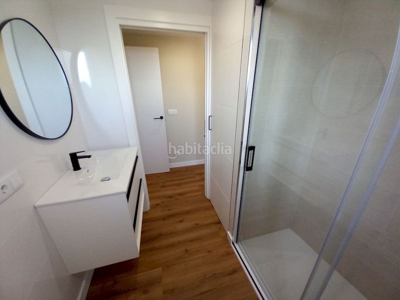 Foto 977f2014-cc12-48cd-864a-a7d83fef6f2d. Apartament amb calefacció a Boiro