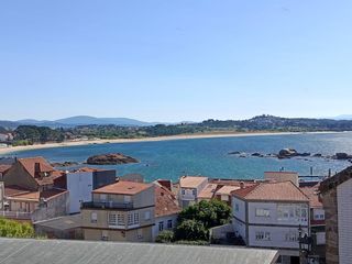 Casale  Rúa cruceiro de marcos. Vivienda con terreno a pasos del mar
